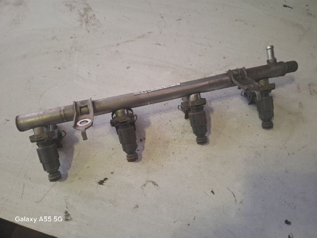 bontott MERCEDES-BENZ A-CLASS Porlasztó Sor / Híd