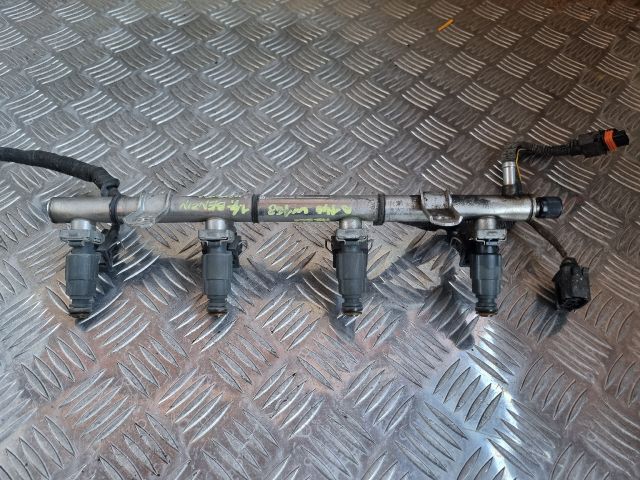 bontott MERCEDES-BENZ A-CLASS Porlasztó Sor / Híd