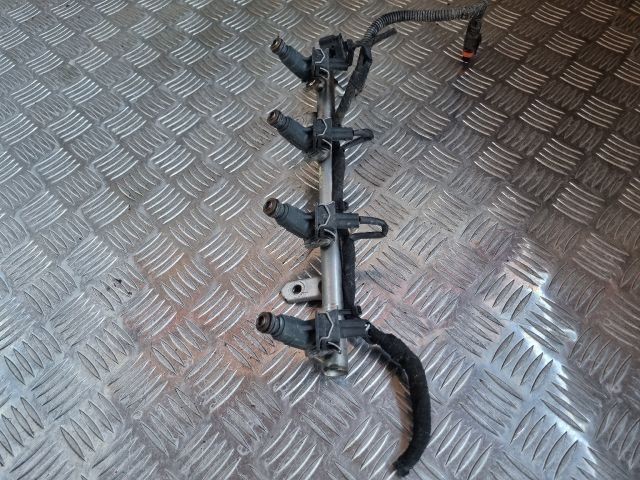 bontott MERCEDES-BENZ A-CLASS Porlasztó Sor / Híd