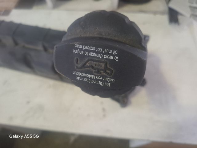 bontott MERCEDES-BENZ A-CLASS Szelepfedél