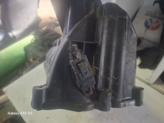 bontott MERCEDES-BENZ A-CLASS Szelepfedél