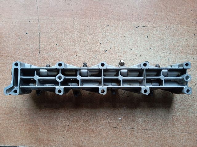 bontott MERCEDES-BENZ A-CLASS Vezérműtengely Ház