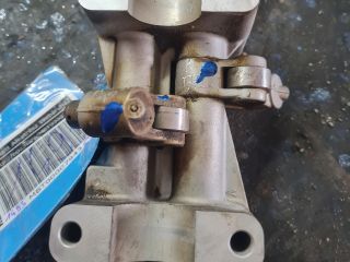 bontott MERCEDES-BENZ A-CLASS Vezérműtengely Ház