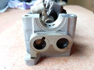 bontott MERCEDES-BENZ A-CLASS Vezérműtengely Ház