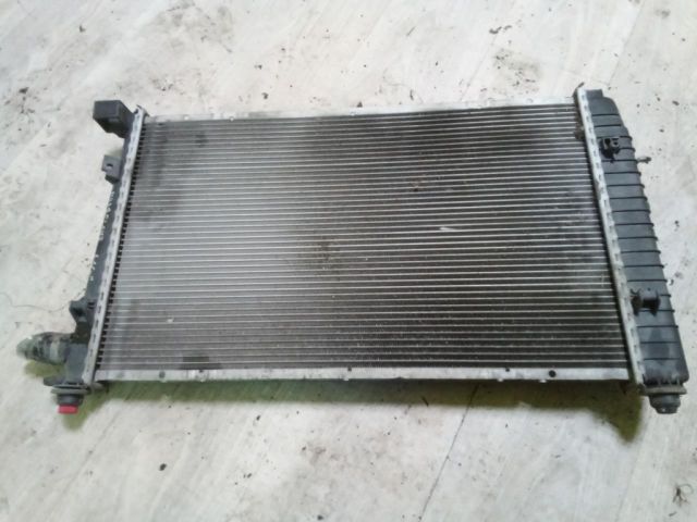 bontott MERCEDES-BENZ A-CLASS Vízhűtő Radiátor (Nem klímás)