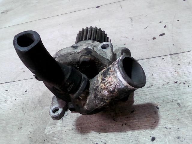 bontott MERCEDES-BENZ A-CLASS Vízpumpa