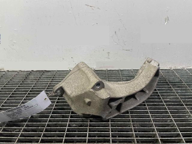 bontott MERCEDES-BENZ A-CLASS Motor Tartó Bak (Pozíciófüggetlen)