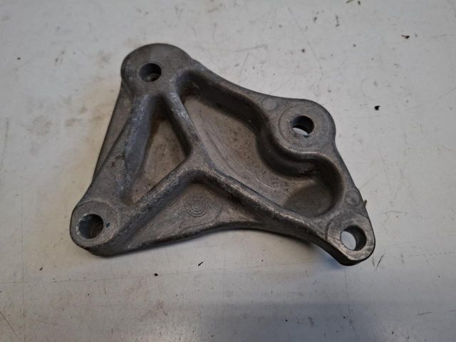 bontott MERCEDES-BENZ A-CLASS Váltó Tartó Bak (Pozíciófüggetlen)