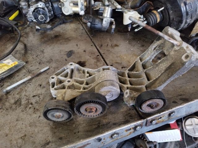 bontott MERCEDES-BENZ A-CLASS Generátor Tartó Bak