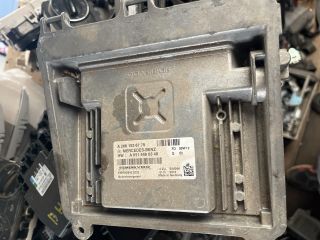 bontott MERCEDES-BENZ A-CLASS Motorvezérlő