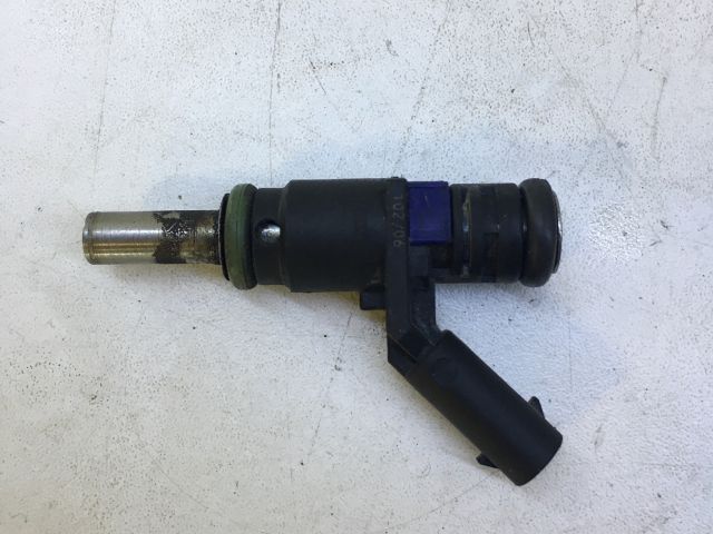 bontott MERCEDES-BENZ A-CLASS Porlasztó (1 db)