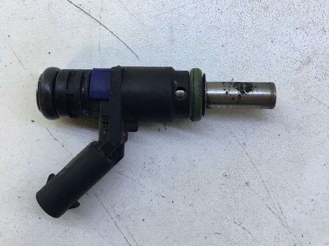 bontott MERCEDES-BENZ A-CLASS Porlasztó (1 db)