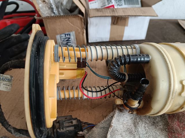 bontott MERCEDES-BENZ A-CLASS Üzemanyag Szivattyú