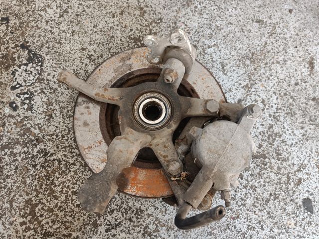 bontott MERCEDES-BENZ A-CLASS Bal első Csonkállvány Kerékaggyal