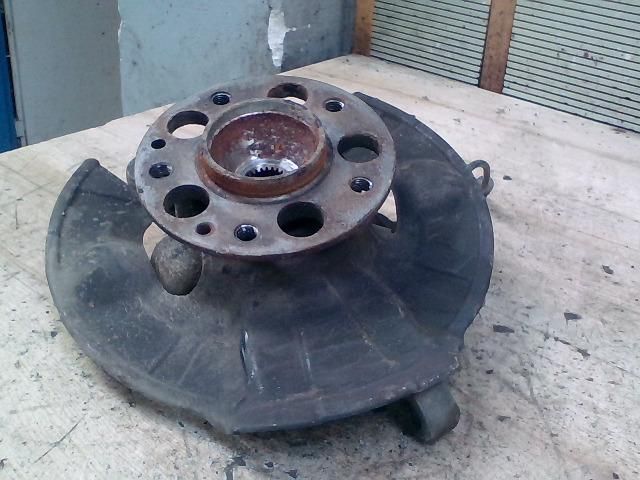 bontott MERCEDES-BENZ A-CLASS Jobb első Csonkállvány Kerékaggyal