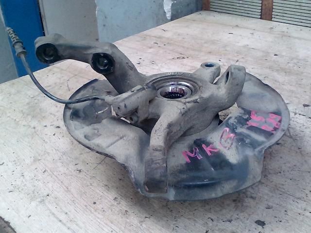 bontott MERCEDES-BENZ A-CLASS Jobb első Csonkállvány Kerékaggyal