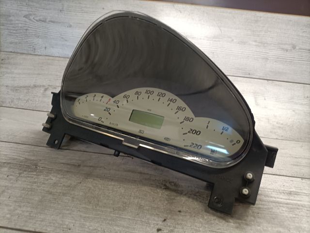 bontott MERCEDES-BENZ A-CLASS Kilométeróra