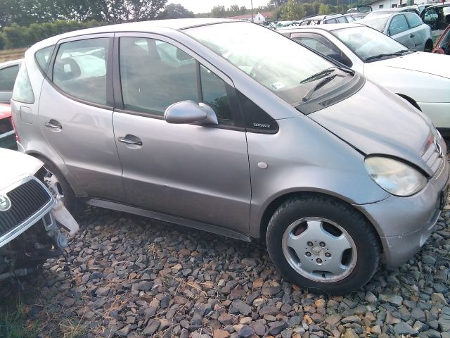 bontott MERCEDES-BENZ A-CLASS Motor (Fűzött blokk hengerfejjel)