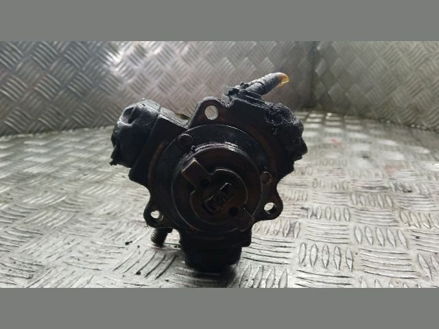 bontott MERCEDES-BENZ A-CLASS Nagynyomású Szivattyú