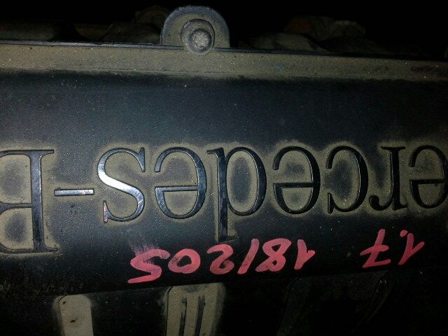 bontott MERCEDES-BENZ A-CLASS Olajbeöntő Sapka