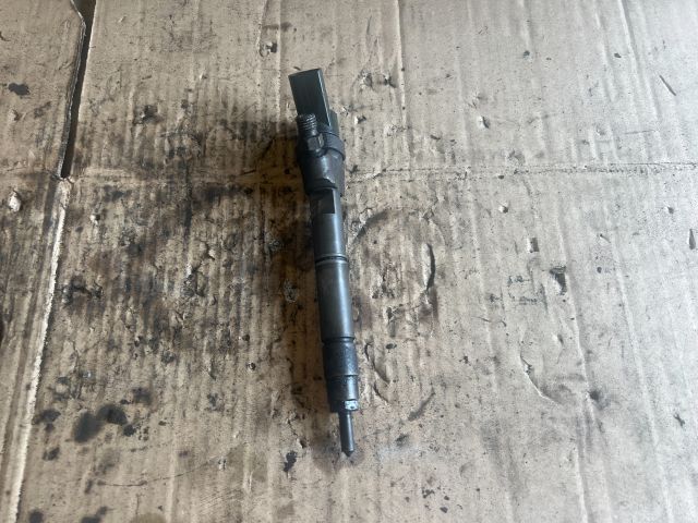 bontott MERCEDES-BENZ A-CLASS Porlasztó (1 db)