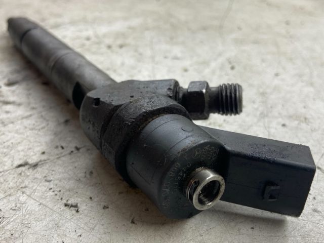 bontott MERCEDES-BENZ A-CLASS Porlasztó (1 db)