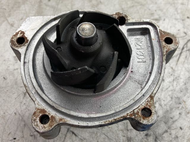 bontott MERCEDES-BENZ A-CLASS Vízpumpa