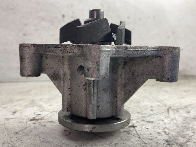 bontott MERCEDES-BENZ A-CLASS Vízpumpa