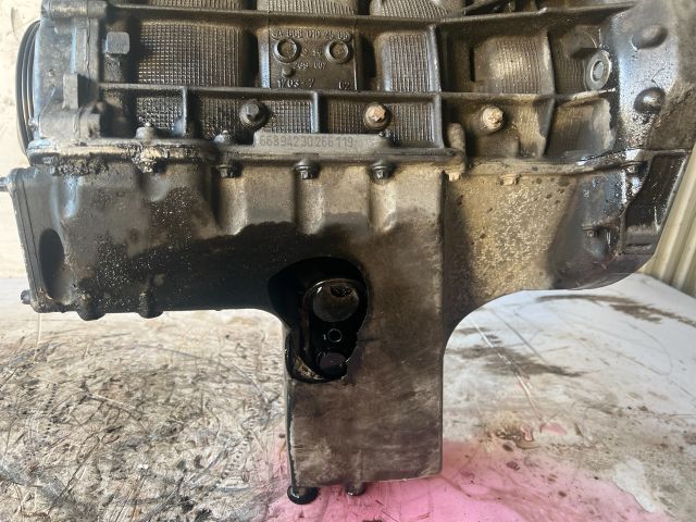 bontott MERCEDES-BENZ A-CLASS Motor (Fűzött blokk hengerfejjel)