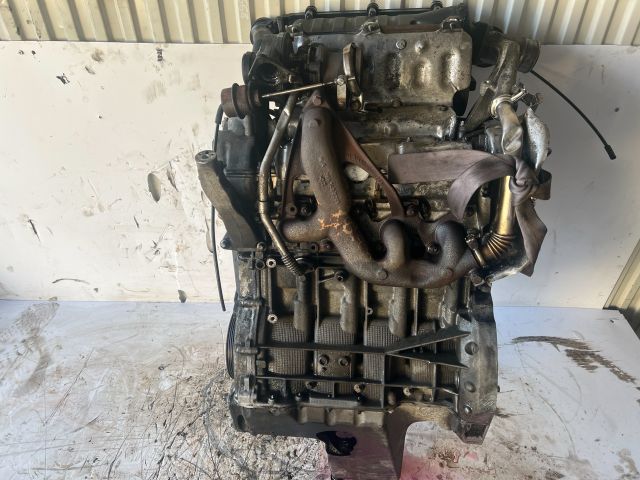 bontott MERCEDES-BENZ A-CLASS Motor (Fűzött blokk hengerfejjel)