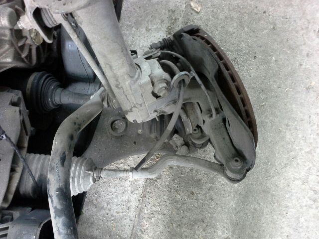 bontott MERCEDES-BENZ A-CLASS Bal első Csonkállvány Kerékaggyal