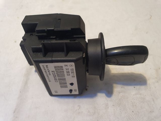 bontott MERCEDES-BENZ A-CLASS Gyújtáskapcsoló Házzal