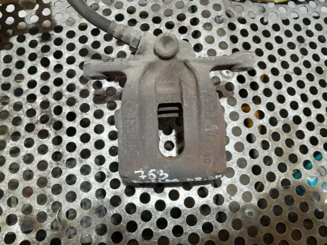 bontott MERCEDES-BENZ A-CLASS Jobb hátsó Féknyereg Munkahengerrel