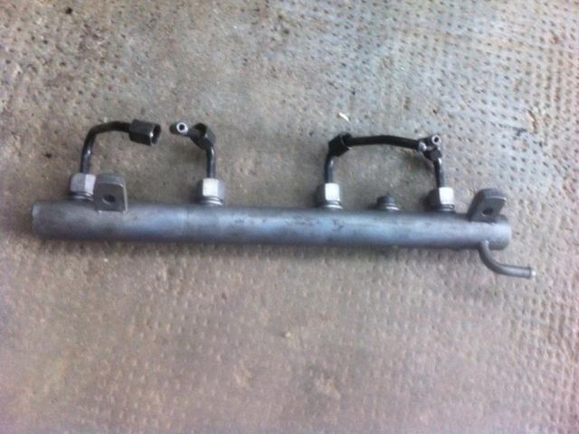 bontott MERCEDES-BENZ A-CLASS Közösnyomócső