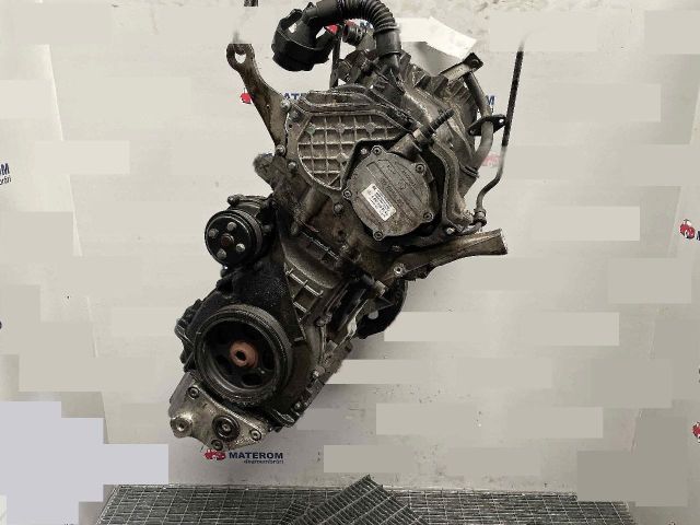 bontott MERCEDES-BENZ A-CLASS Motor (Fűzött blokk hengerfejjel)