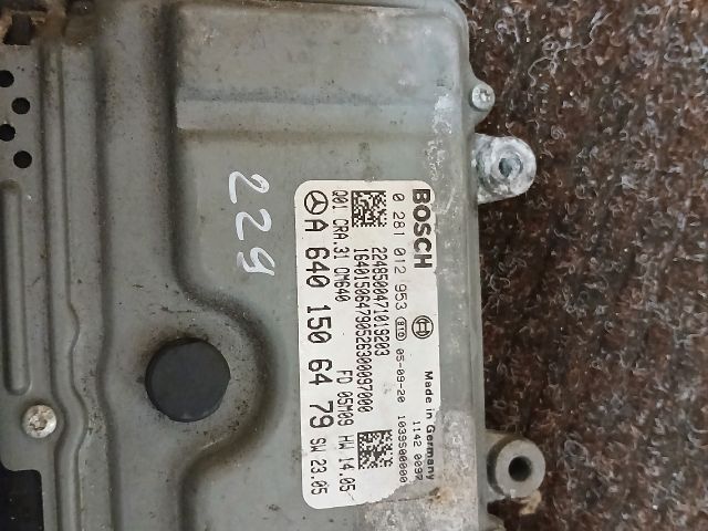 bontott MERCEDES-BENZ A-CLASS Motorvezérlő