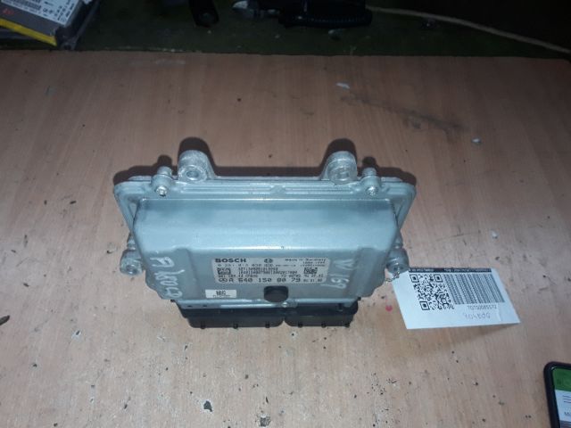 bontott MERCEDES-BENZ A-CLASS Motorvezérlő