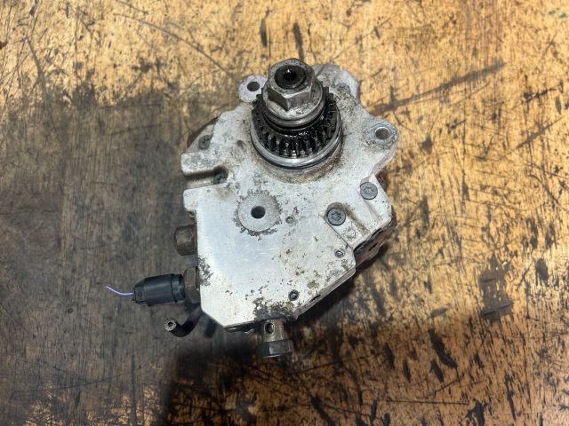 bontott MERCEDES-BENZ A-CLASS Nagynyomású Szivattyú