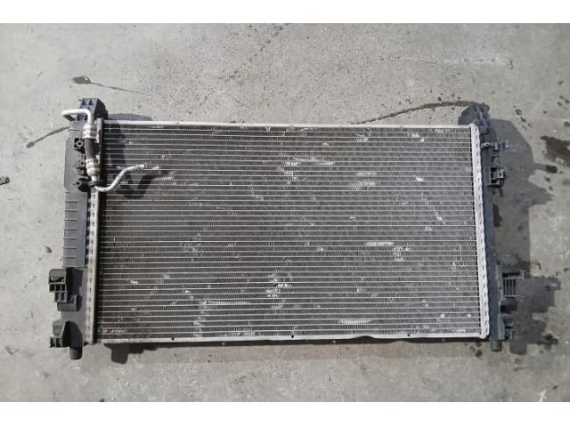 bontott MERCEDES-BENZ A-CLASS Vízhűtő Radiátor (Klímás)