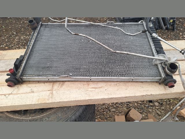 bontott MERCEDES-BENZ A-CLASS Vízhűtő Radiátor (Klímás)