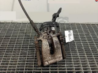 bontott MERCEDES-BENZ A-CLASS Jobb hátsó Féknyereg Munkahengerrel