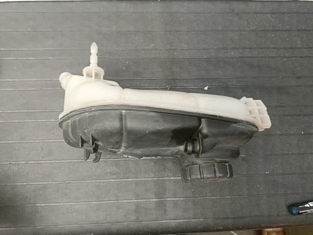 bontott MERCEDES-BENZ A-CLASS Kiegyenlítő Tartály