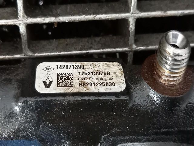 bontott MERCEDES-BENZ A-CLASS Közösnyomócső