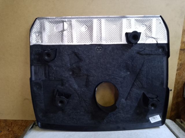 bontott MERCEDES-BENZ A-CLASS Felső Motorburkolat