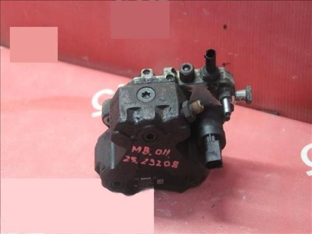 bontott MERCEDES-BENZ A-CLASS Adagoló