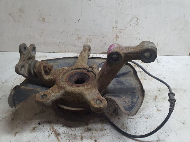 bontott MERCEDES-BENZ A-CLASS Bal első Kerékagy