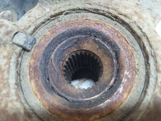 bontott MERCEDES-BENZ A-CLASS Bal első Kerékagy