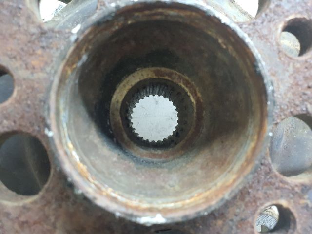 bontott MERCEDES-BENZ A-CLASS Bal első Kerékagy