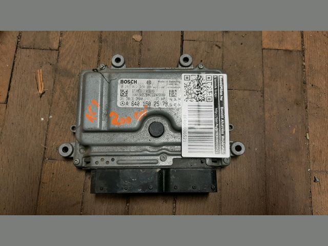 bontott MERCEDES-BENZ A-CLASS Motorvezérlő