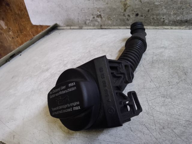 bontott MERCEDES-BENZ A-CLASS Olaj Beöntő Cső